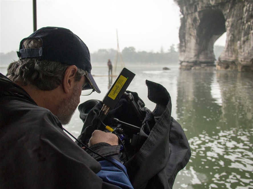 Indoor production setup for filming in Dalian